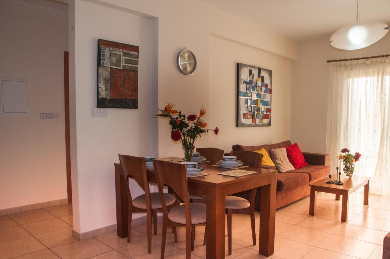 Ifestos Kings Resort Appartment 파포스 외부 사진